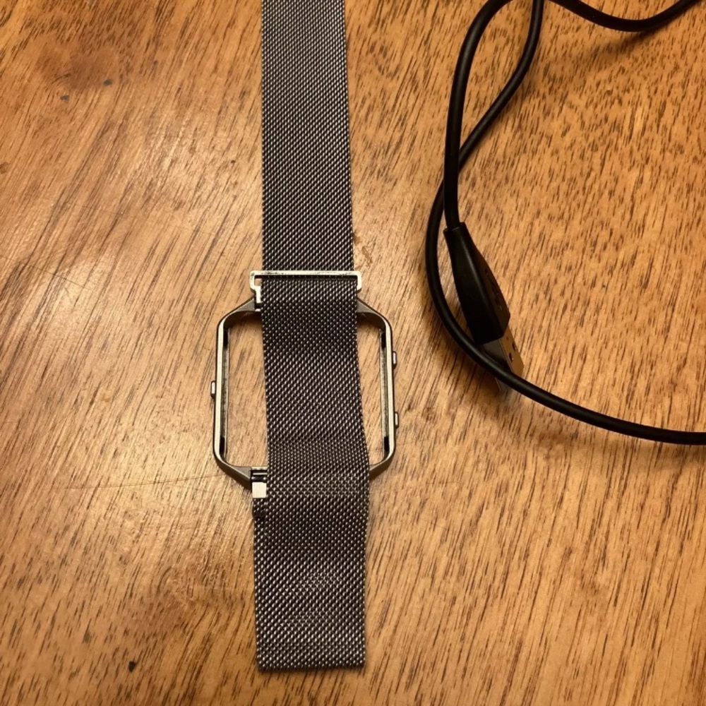 Stainless Steel Mesh band for Fitbit Blaze - Picture 5 of 5